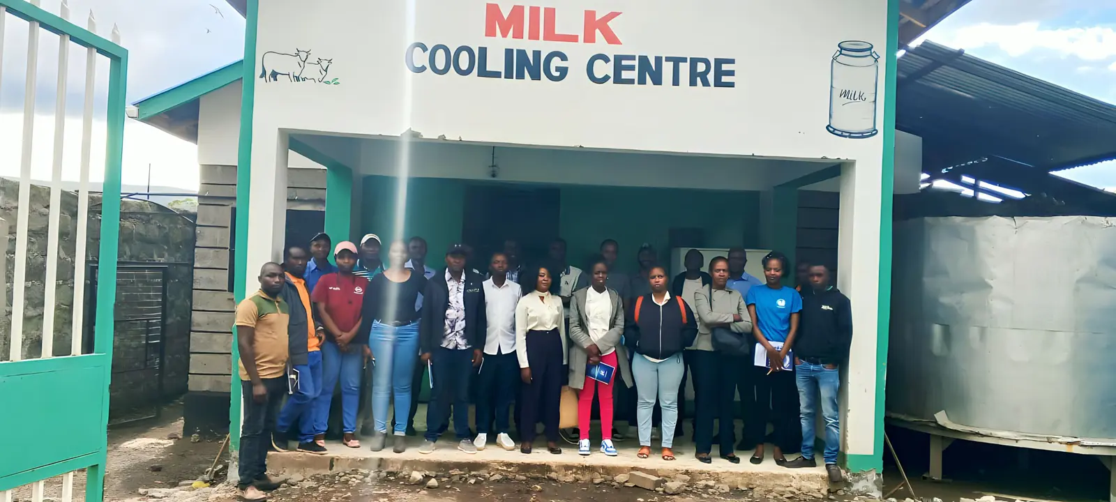 Prodaco team and participants at a milk cooling centre
